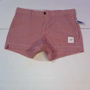 🆕Red and white striped shorts